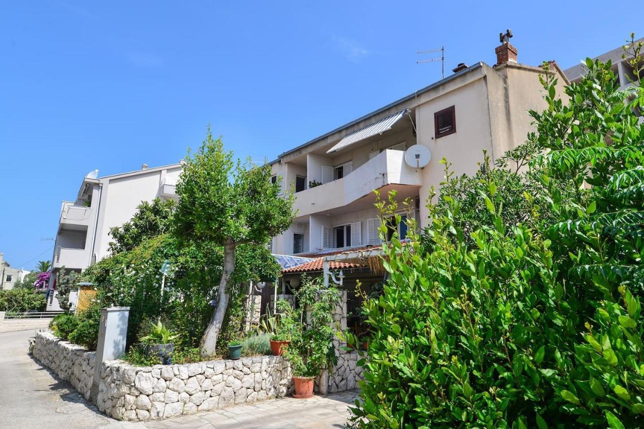 Apartment Giardino Makarska