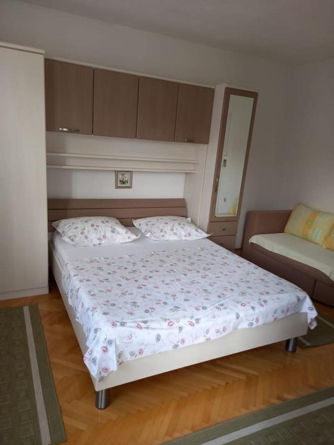 Apartamento Giardino Makarska